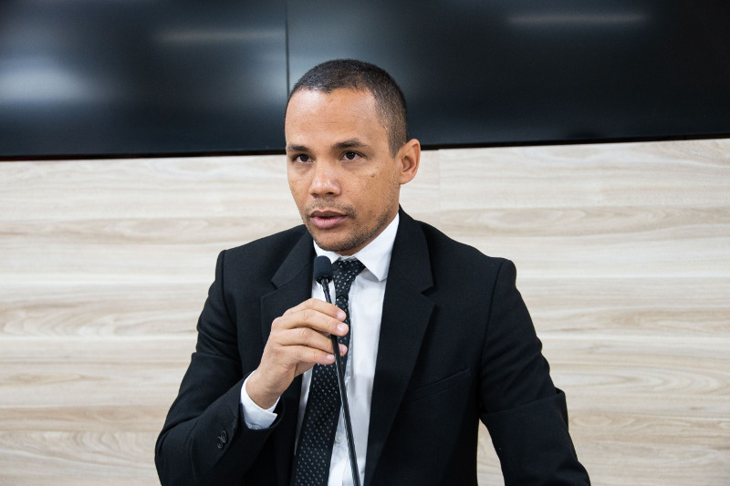 Everton Ferreira alerta que pagamento do IPTU deve ser somente em bancos credenciados