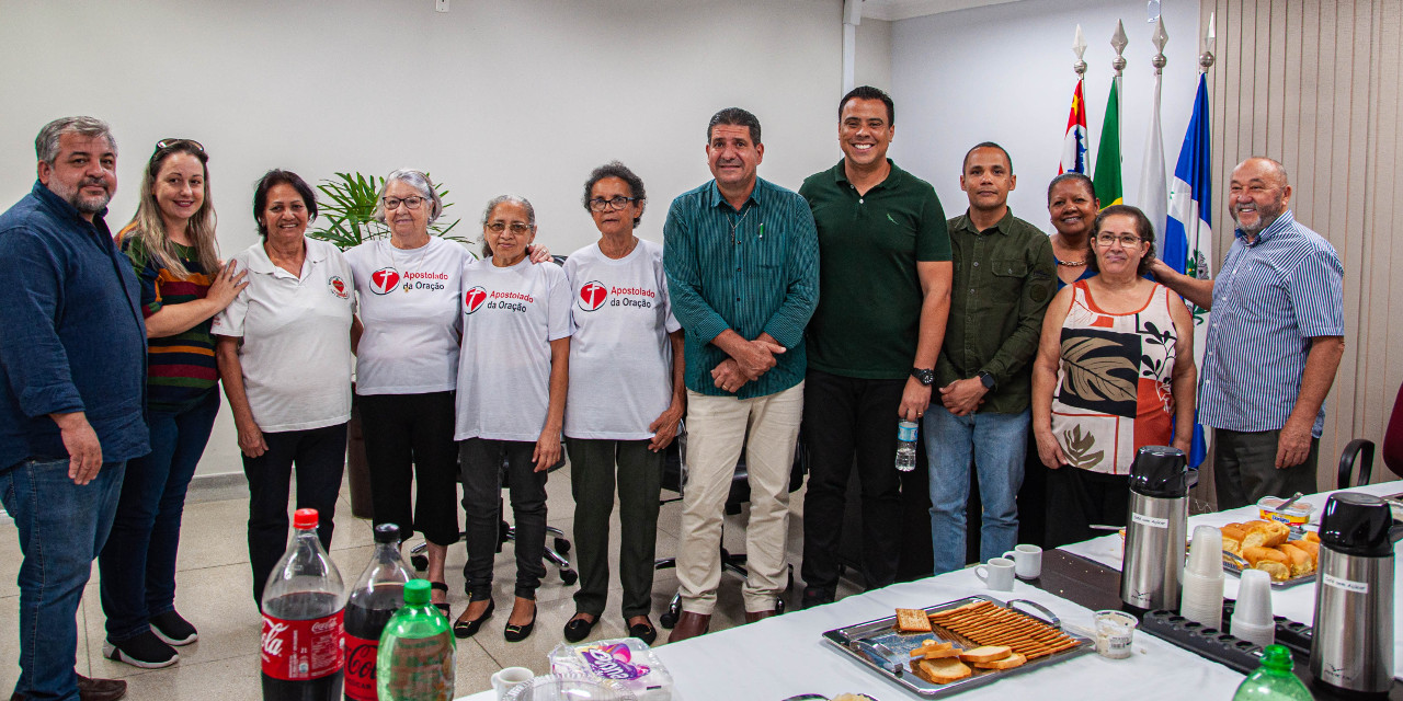 Câmara recebe visita do Grupo Apostolado da Oração da Paróquia Santa Luzia
