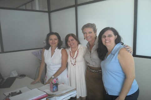 Iluminar: Erika Tank visita Campinas para conhecer projeto que acolhe vítimas de violência sexual e doméstica