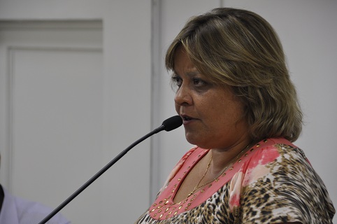 Érika Monteiro (PT) solicita reforma e conservação do Largo José Bonifácio