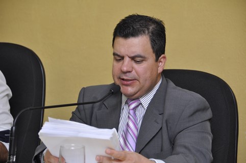 Gabinete de Nilton Santos divulga balanço de emendas apresentadas pelo vereador à LDO