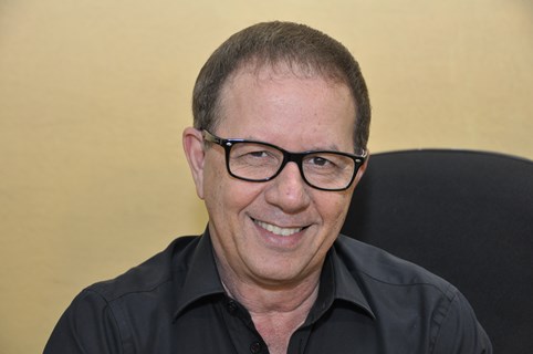 Por mais divulgação cultural, Farid protocola projeto que possibilita panfletos e folders dentro dos bancos