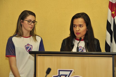 Na Tribuna Livre da Câmara, estudantes criticam violência nas escolas