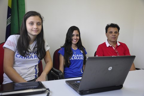 Estudantes entrevistam Aloízio Andrade sobre suas ações no Legislativo