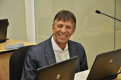 Toninho Franco é empossado