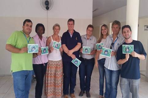 Limeira recebe 15 mil cartilhas sobre a posse responsável de animais
