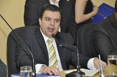 Nossos corações estão em choque