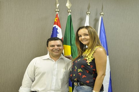 Delegada de Economia Municipal visita Nilton Santos