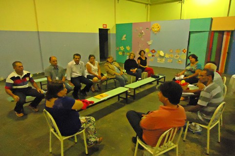 Wilson Cerqueira participa de reunião no Centro Comunitário do Teixeira Marques