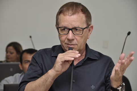 Farid sugere desconto no IPTU para quem adotar animais abandonados