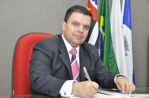 Câmara aprova lei que possibilita doação de sobras de materiais de construção para pessoas carentes