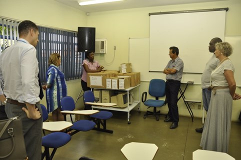 Vereadores da CPI visitam Centro de Controle de Zoonoses para esclarecer pontos sobre os relatórios de visitas realizadas pelos agentes