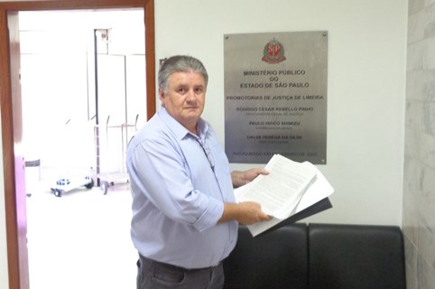 Prefeitura paga mais caro por cloro de piscina