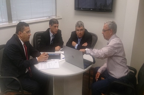 Nilton Santos busca apoio de deputados para tratar, junto à ARTESP, sobre acesso na rodovia Limeira / Piracicaba