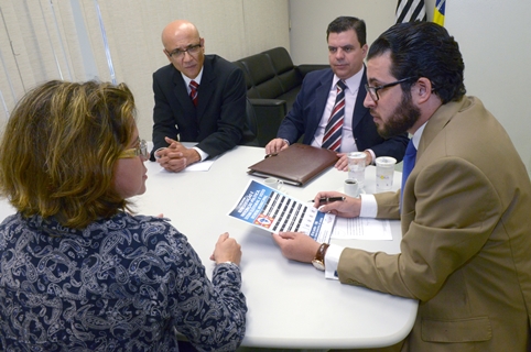 Nilton Santos se reúne com presidente da Câmara de Piracicaba Matheus Erler