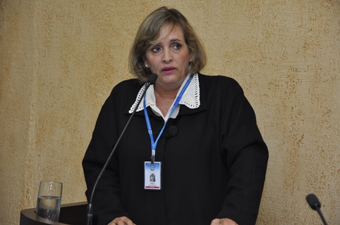 Adriana Ijano faz esclarecimento sobre PME