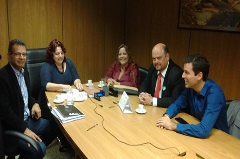 Vereadora Prof.ª. Érika Monteiro vai a Brasília para apresentar demandas da cidade