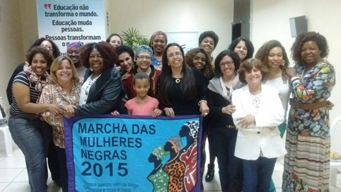 Prof.ª Érika promove roda de conversa em comemoração ao Dia Municipal da Mulher Negra, Latino-americana e Caribenha
