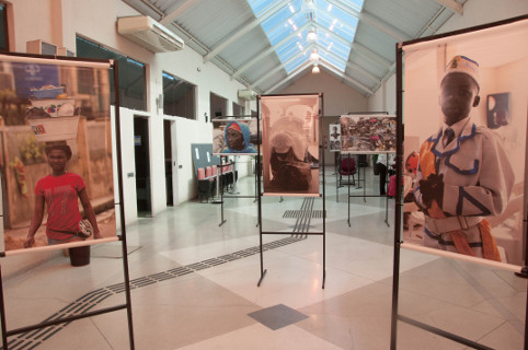 Câmara recebe exposição em homenagem ao mês da Consciência Negra 