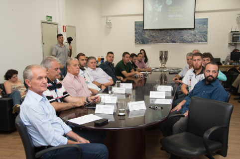Inter de Limeira apresenta projetos do time para 2018
