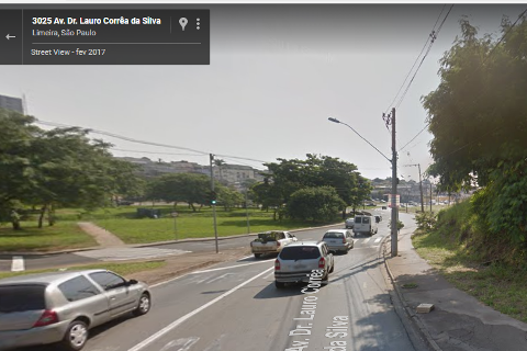 Após requerimento, Prefeitura executa alargamento em avenida Dr. Lauro Corrêa da Silva