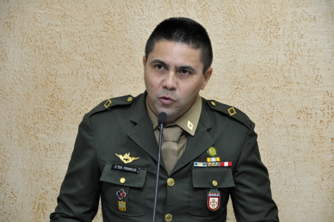 Novo chefe do Tiro de Guerra usa Tribuna para se apresentar à população