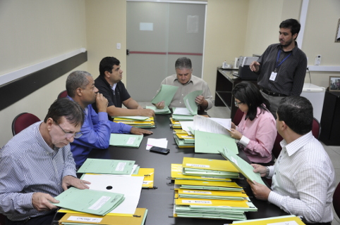 Pauta da sessão de 19 de fevereiro terá 11 itens