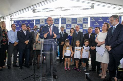 Presidente da Câmara participa de entrega do novo Fórum de Limeira