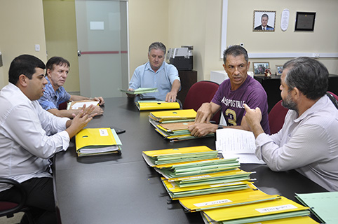 Próxima sessão tem 10 itens na pauta de votação