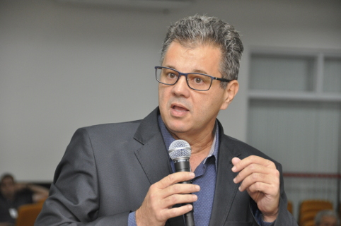 Falta de geriatra motiva requerimento do Dr. Marcelo Rossi