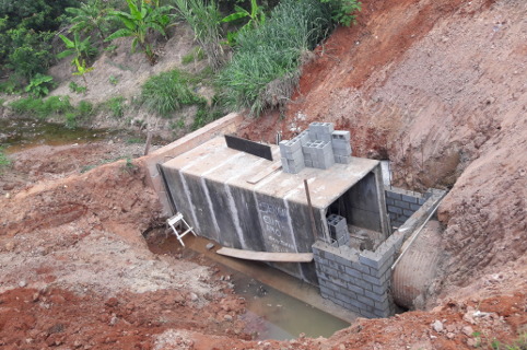 Após visita de Waguinho da Santa Luzia, Prefeitura realiza obras no Parque Hipólito