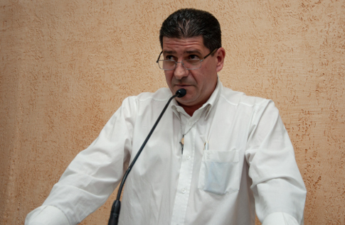 Helder do Táxi faz questionamentos à Prefeitura sobre a intervenção no transporte