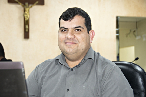 Clayton Silva questiona Prefeitura sobre intervenção no transporte público