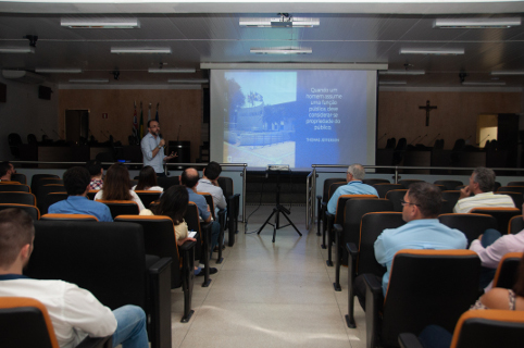 Servidores da Câmara iniciam curso de Gestão do Conhecimento