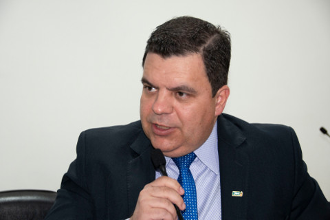 Vereadores aprovam proposta que cria projeto Mão Amiga