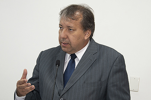 Projeto de Wagner Barbosa que regula atividade de vigia autônomo é aprovado