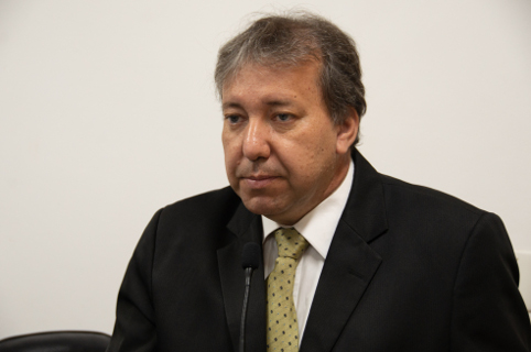 Projeto de Wagner Barbosa que permite horário ampliado do comércio é aprovado