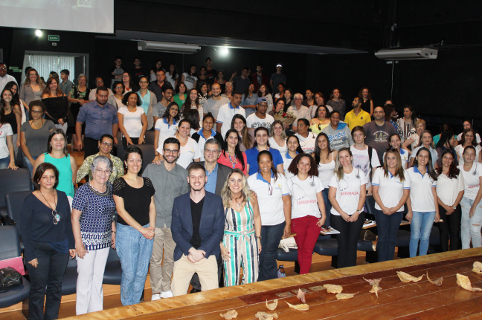 Seminário de Alzheimer reúne 330 pessoas em Limeira