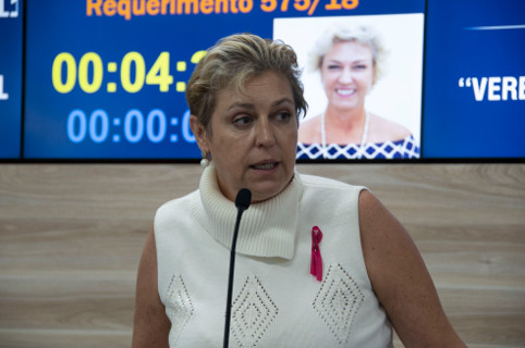 Erika Tank solicita ampliação do horário dos ecopontos
