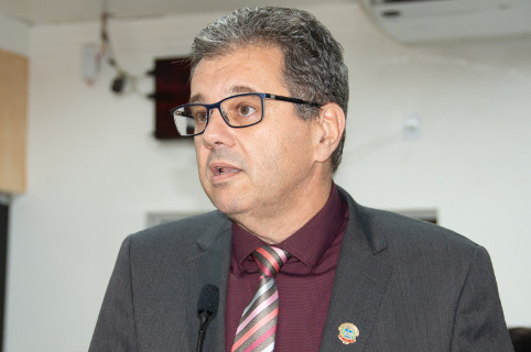 Dr. Marcelo Rossi pede informações sobre Fundo do Idoso