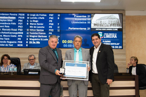 Câmara concede Diploma de Gratidão e Medalha de Mérito a Arlindo Francisco de Oliveira