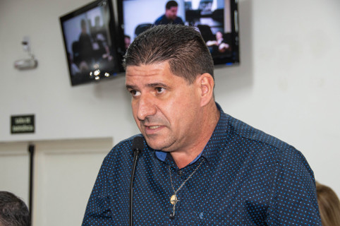 Helder do Taxi quer levar academia ao ar livre para zona rural