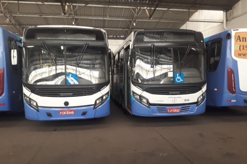 Dr. Marcelo Rossi denuncia ao MP ônibus recolhidos em área particular 
