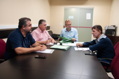Próxima sessão tem nove projetos