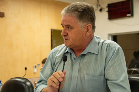 Projeto de lei aumenta de três para cinco anos adequação de transporte escolar