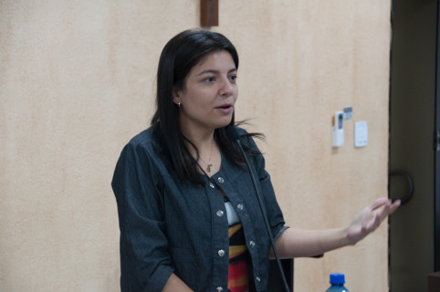 Carolina Pontes solicita informações sobre pontos de água potável