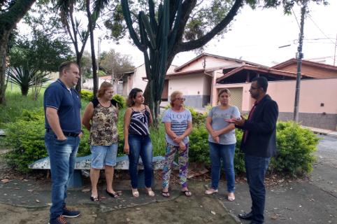 Waguinho da Santa Luzia se reúne com moradores do Jardim Presidente Dutra