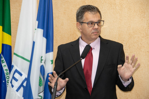 Dr. Marcelo Rossi propõe mutirão de corte de mato