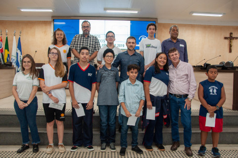Vereadores juniores têm padrinhos e madrinhas definidos