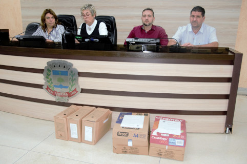 CPI do Transporte Público recebe respostas da Prefeitura e aprova requerimentos
